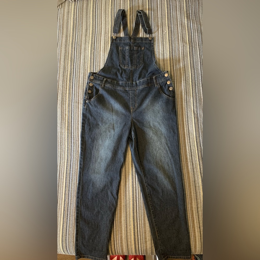 Vintage Angels Forever Young Stretch Denim Overalls size Medium